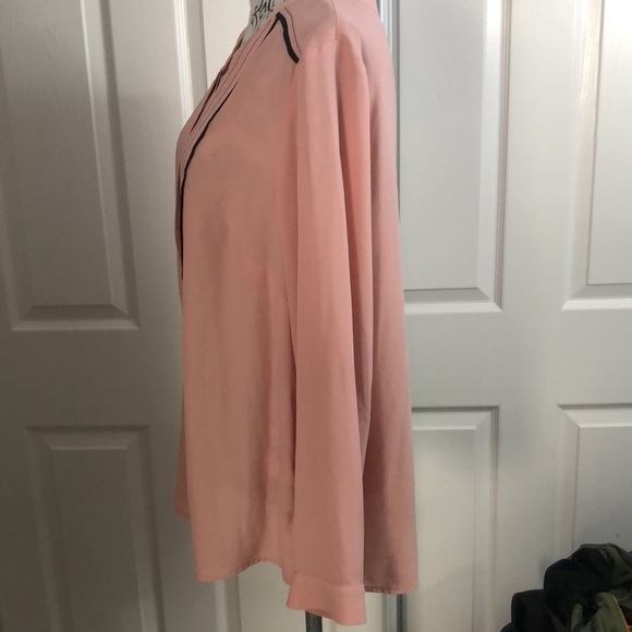 Eloquii Pink Black Hidden Button Up Semi Sheer 16 - Picture 4 of 7